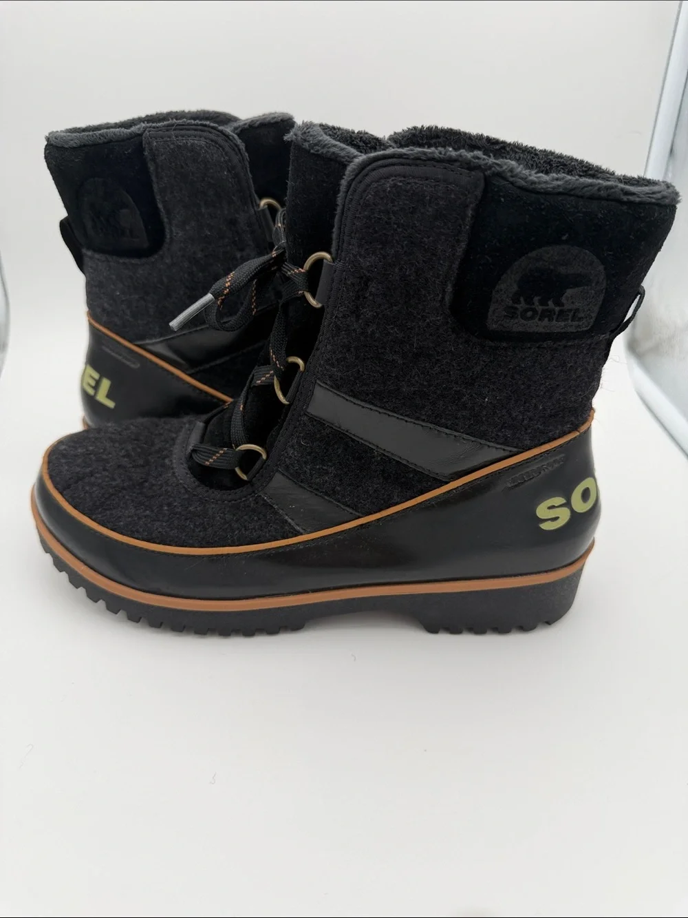 Sorel Tivoli Women’s Winter Boots Black Felt Fleece Lining Weather Snow 8.5 Warm